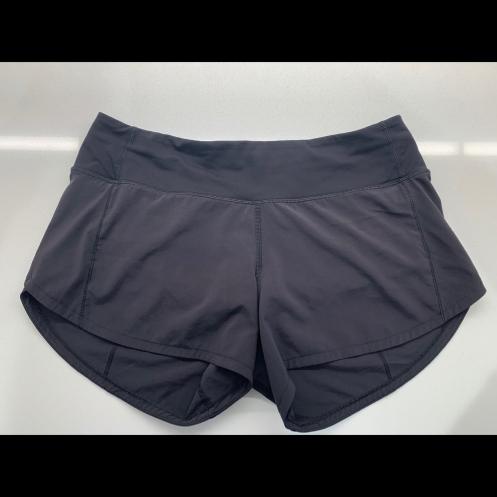 Lululemon Run Times short 4”